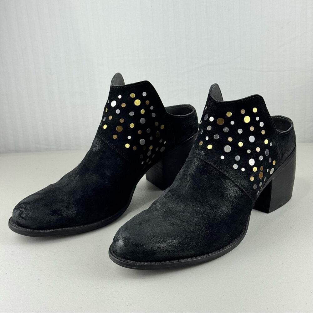 Seychelles SEY Collection Studded Black Distressed Leather Mules Women’s Size 8